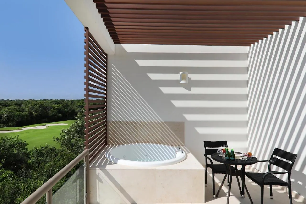 Bahia Principe Vacation Rentals - Quetzal - One-Bedroom Apartments Chacalal